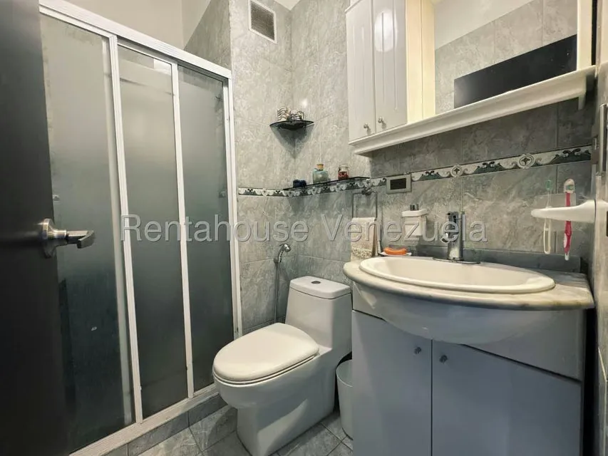 Apartamento (1 Nivel) en Alquiler en Llano Alto, Miranda - 14