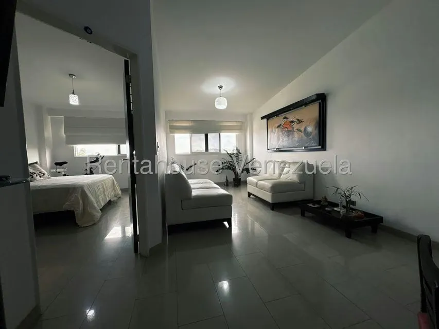 Apartamento (1 Nivel) en Alquiler en Llano Alto, Miranda - 21