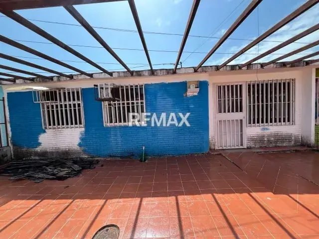 ACCESIBLE CASA EN VENTA. URBANIZACION LOS CORTIJOS. ACARIGUA. - 2