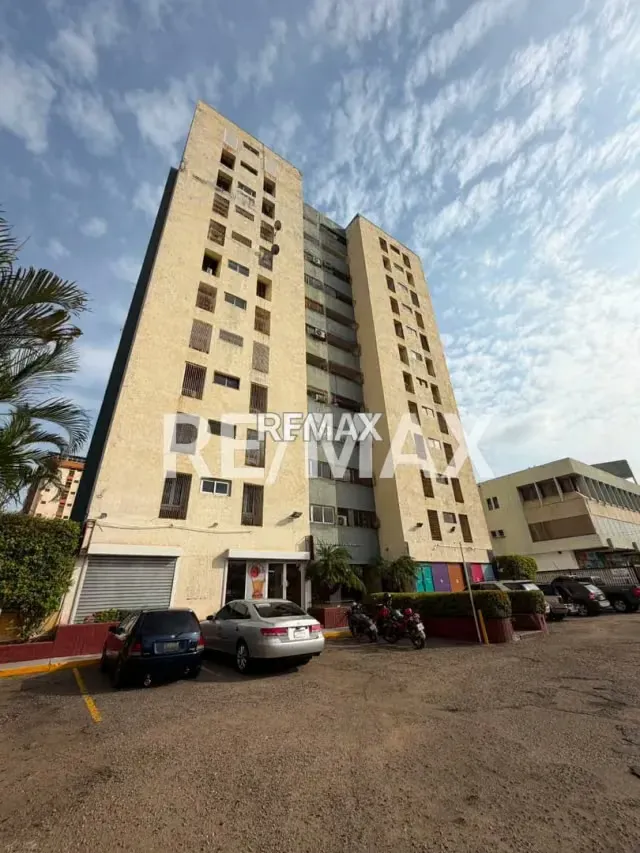 Apartamento en venta, Edificio San Marino. Cecilio Acosta con Delicias
