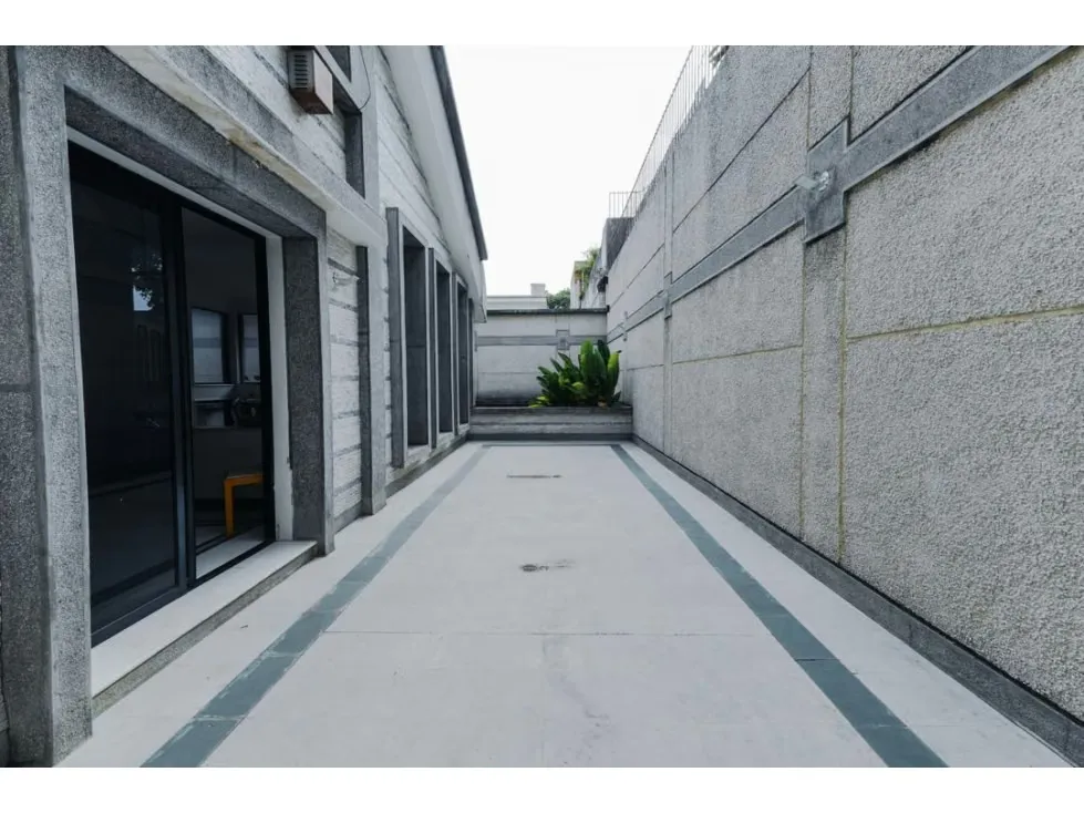 Elegante Casa en Venta en Colinas de Vista Alegre 800C 420T - 15
