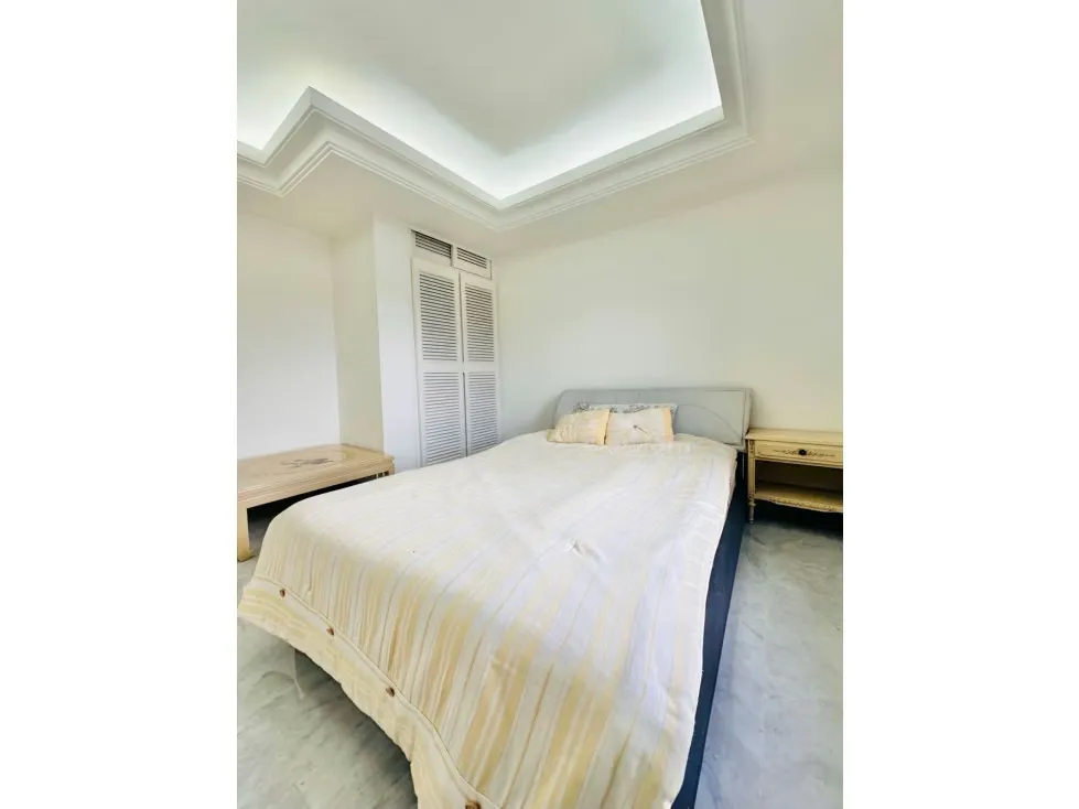 Elegante Casa en Venta en Colinas de Vista Alegre 800C 420T - 32