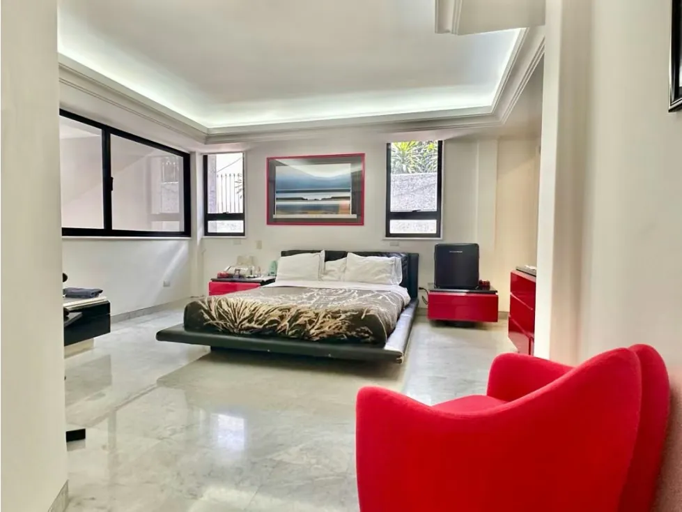 Elegante Casa en Venta en Colinas de Vista Alegre 800C 420T - 35