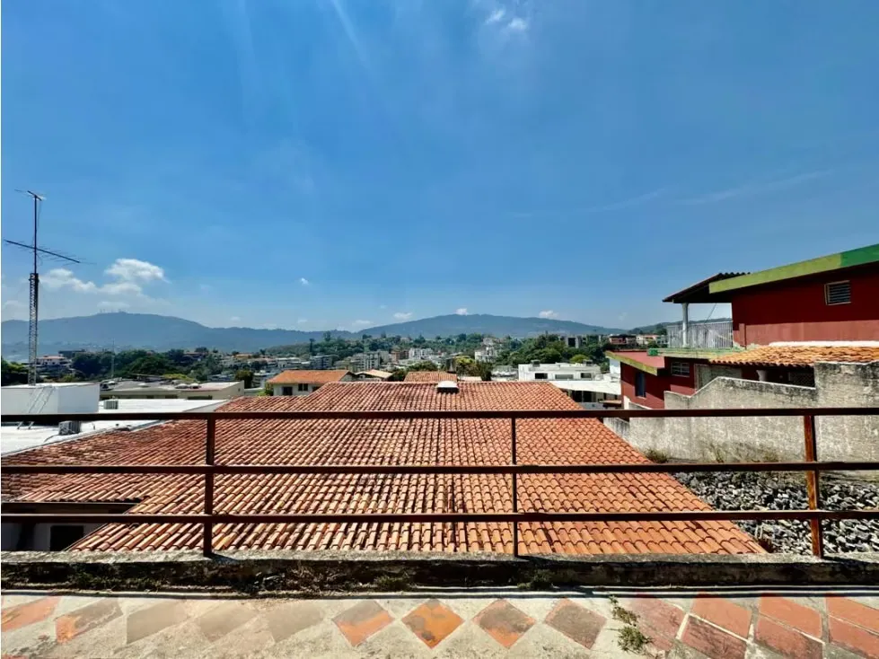 Se vende casa 450m2 5h+2s/5b/4p Cumbres de Curumo - 25