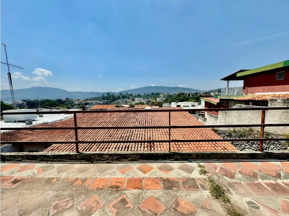 Se vende casa 450m2 5h+2s/5b/4p Cumbres de Curumo - 26