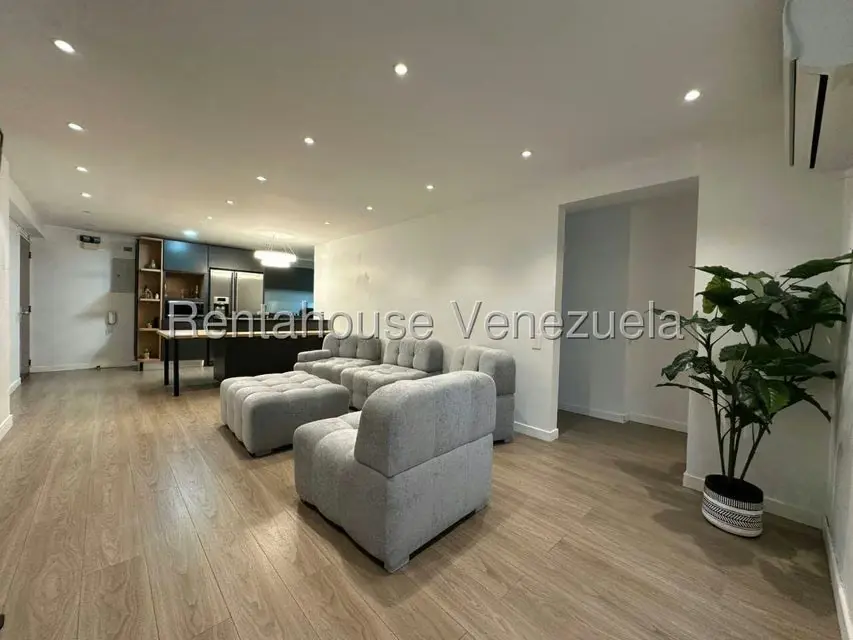 Apartamento en Venta en El Cafetal, Remodelado