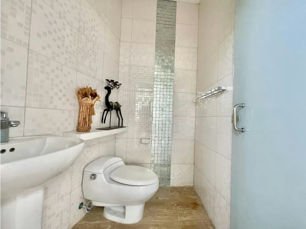 Se vende apto PB 600m² 4h/4b/4p - Las Mesetas - 16