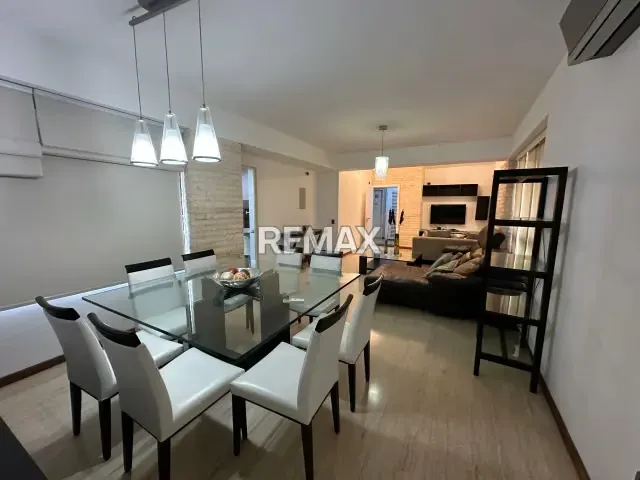 Apartamento en Alquiler en Lomas del Sol - 3