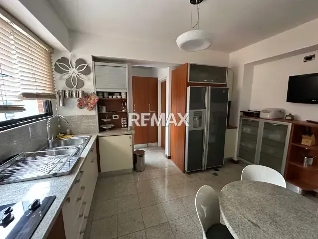Apartamento en Alquiler en Lomas del Sol - 6