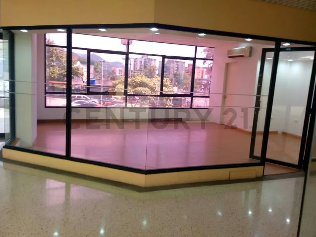 Alquiler local comercial centro comercial el este