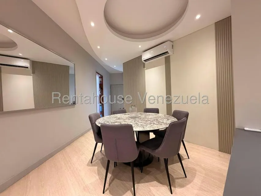 Apartamento (1 Nivel) en Venta en Lomas de Las Mercedes, Distrito Metropolitano - 12