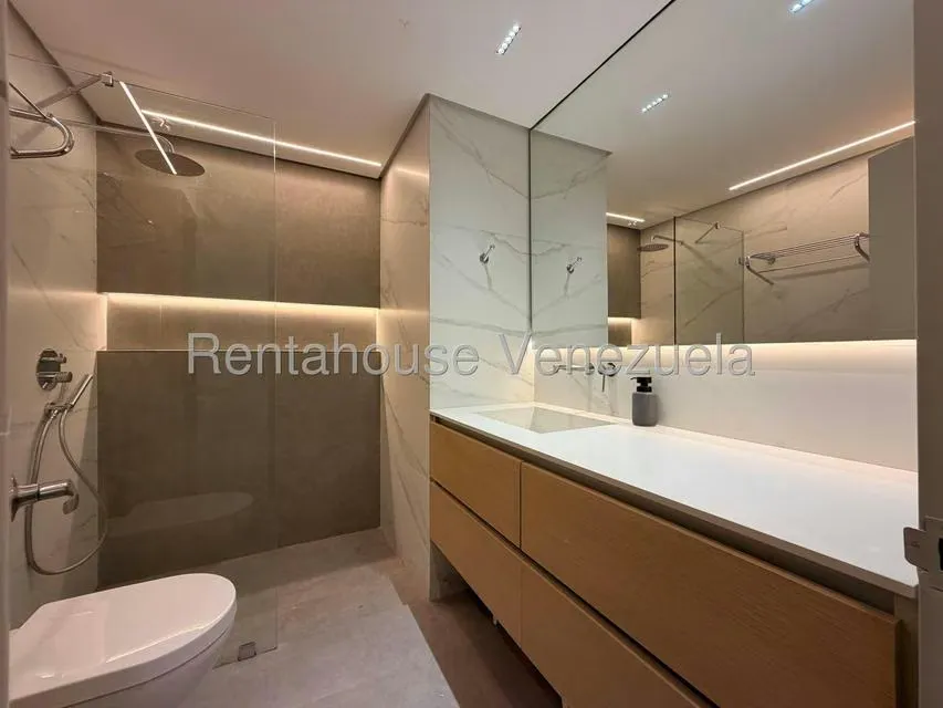 Apartamento (1 Nivel) en Venta en Lomas de Las Mercedes, Distrito Metropolitano - 21