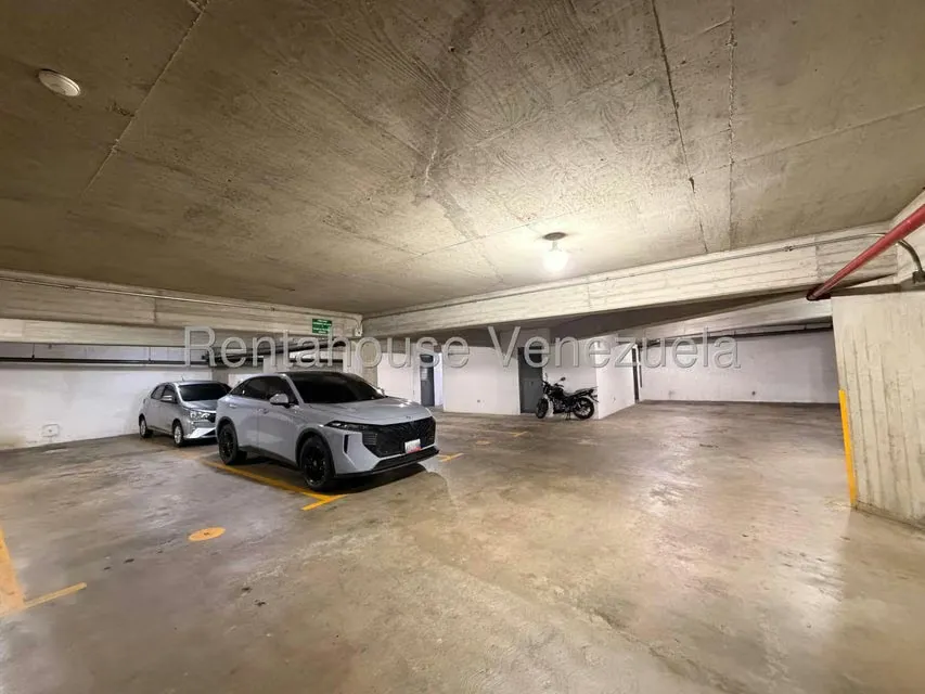 Apartamento (1 Nivel) en Venta en Lomas de Las Mercedes, Distrito Metropolitano - 35
