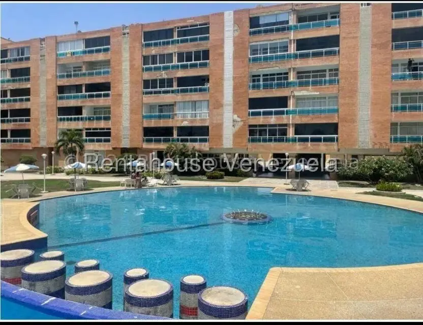 Apartamento (1 Nivel) en Venta en Tucacas, Falcon - 3