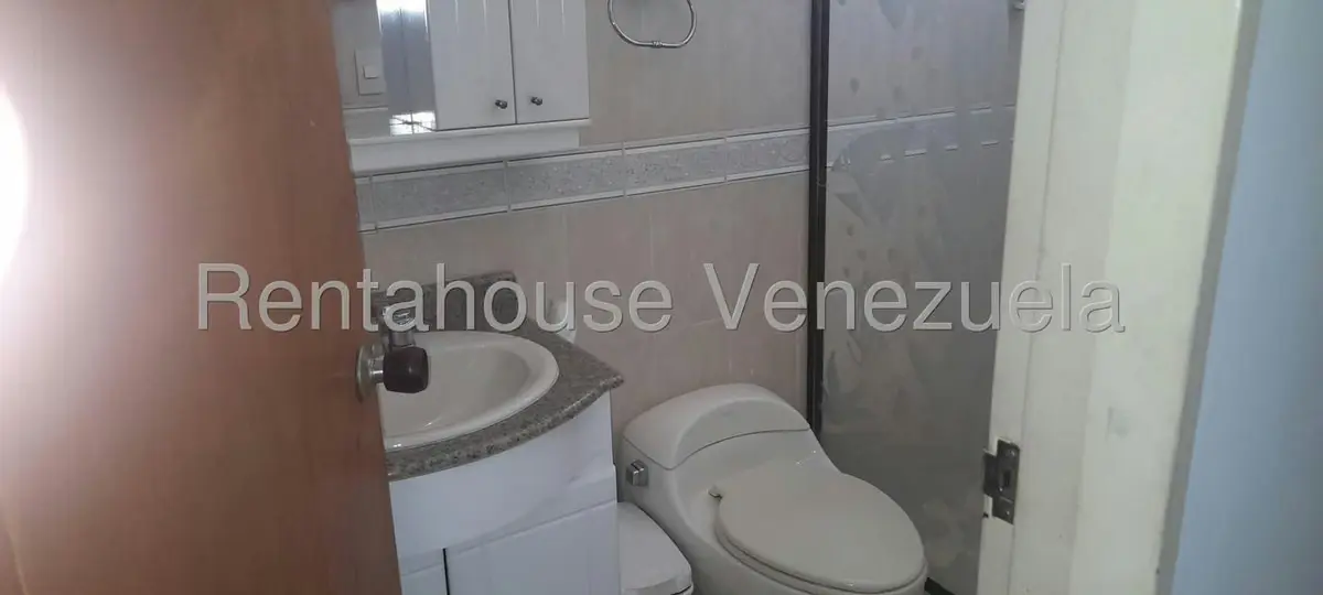 Casa (Multipes Niveles) en Venta en Vista Linda, Miranda - 21