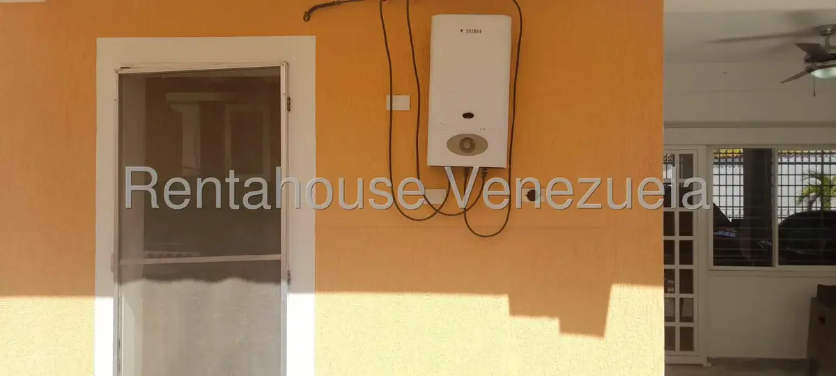 Casa (Multipes Niveles) en Venta en Vista Linda, Miranda - 30
