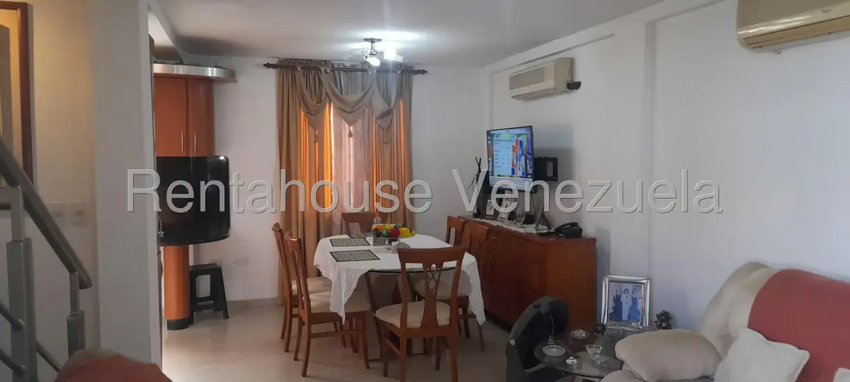 Casa (Multipes Niveles) en Venta en Vista Linda, Miranda - 9