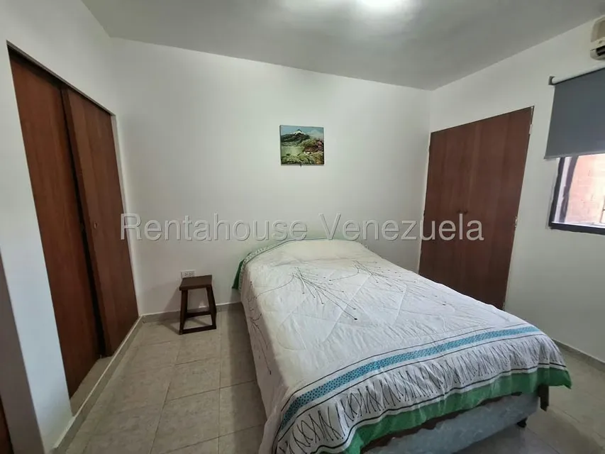 Apartamento (1 Nivel) en Alquiler en La Trigaleña, Carabobo - 18