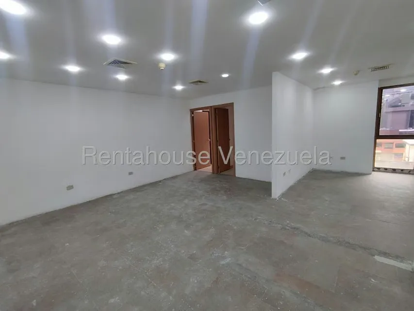 Local Comercial en Venta en Los Palos Grandes, Distrito Metropolitano - 11