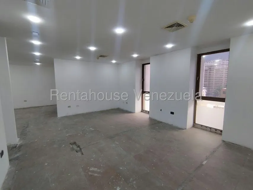 Local Comercial en Venta en Los Palos Grandes, Distrito Metropolitano - 13