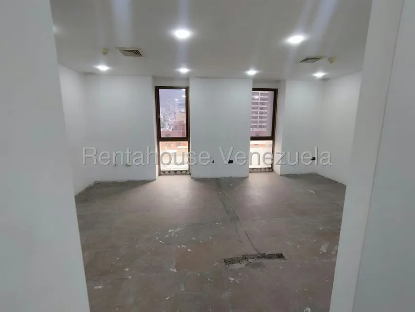 Local Comercial en Venta en Los Palos Grandes, Distrito Metropolitano - 16