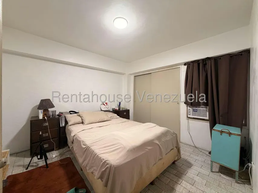 Apartamento (1 Nivel) en Venta en El Paraiso, Distrito Metropolitano - 4