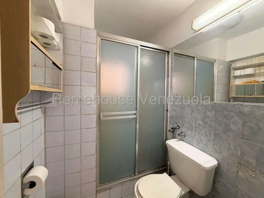 Apartamento (1 Nivel) en Venta en El Paraiso, Distrito Metropolitano - 7