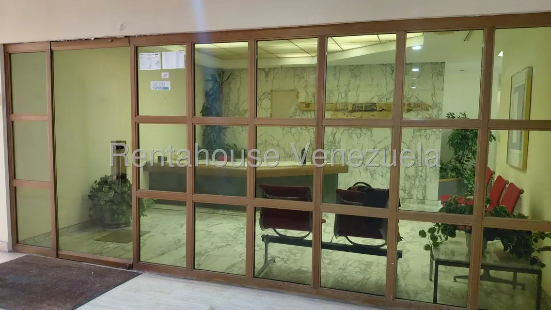 Oficina en Venta en Parroquia La Candelaria, Distrito Metropolitano - 3