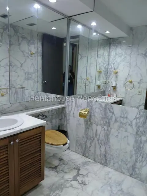 Oficina en Venta en Parroquia La Candelaria, Distrito Metropolitano - 6
