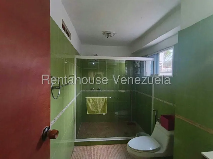 Casa (Multipes Niveles) en Venta en Caicaguana, Distrito Metropolitano - 11