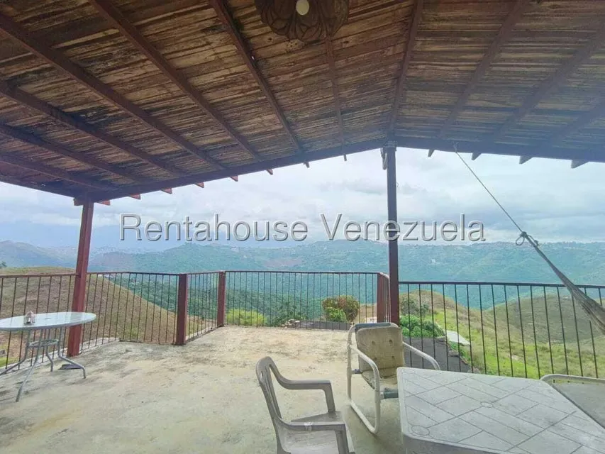 Casa (Multipes Niveles) en Venta en Caicaguana, Distrito Metropolitano - 14