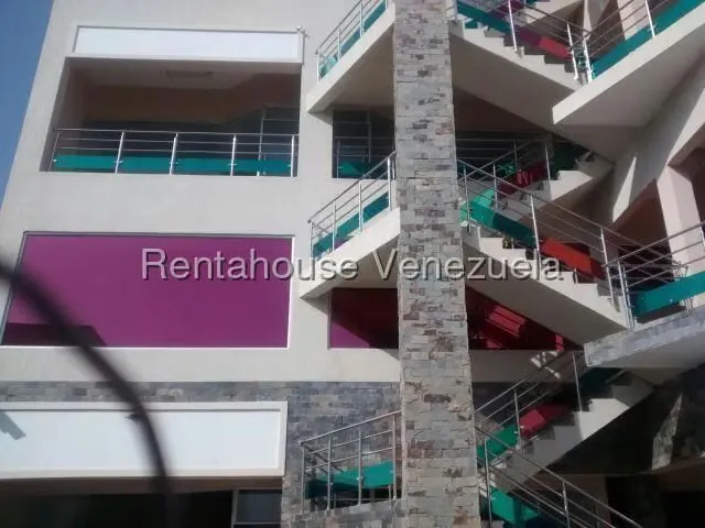 Local Comercial en Alquiler en Cristobal Colon, Zulia - 3