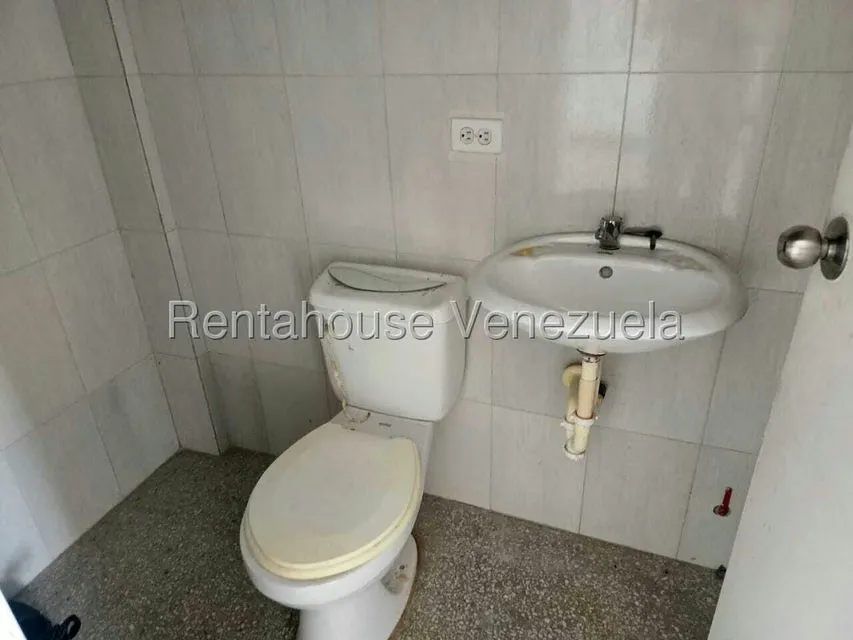 Local Comercial en Alquiler en Cristobal Colon, Zulia - 5