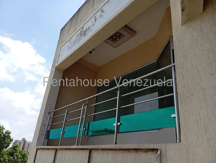 Local Comercial en Alquiler en Cristobal Colon, Zulia - 7