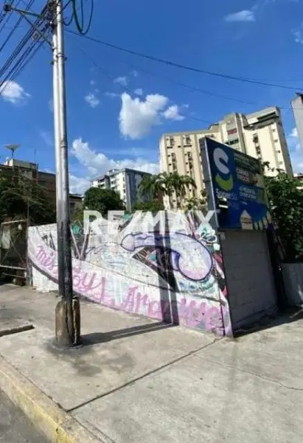 Terreno en venta calle Sucre San Isidro.