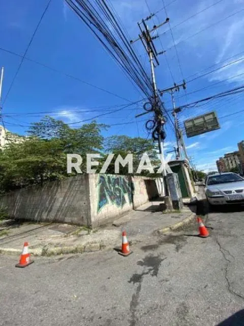 Terreno en venta calle Sucre San Isidro. - 3