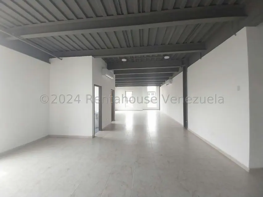 Oficina en Alquiler en Zona Industrial, Carabobo - 6