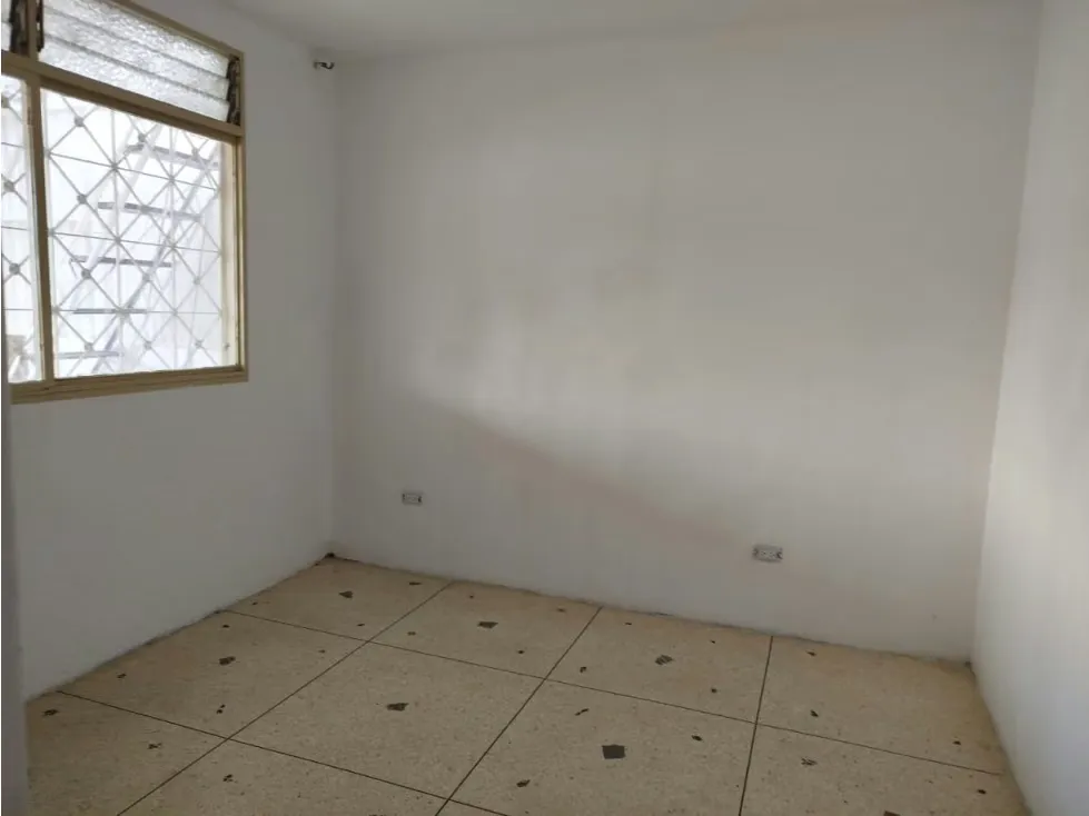 Vendo edificio comercial 300m2 Centro de Catia 6341 - 13