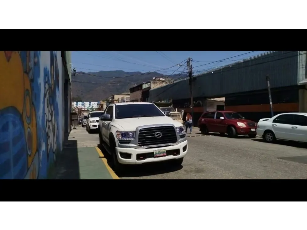 Vendo edificio comercial 300m2 Centro de Catia 6341 - 15