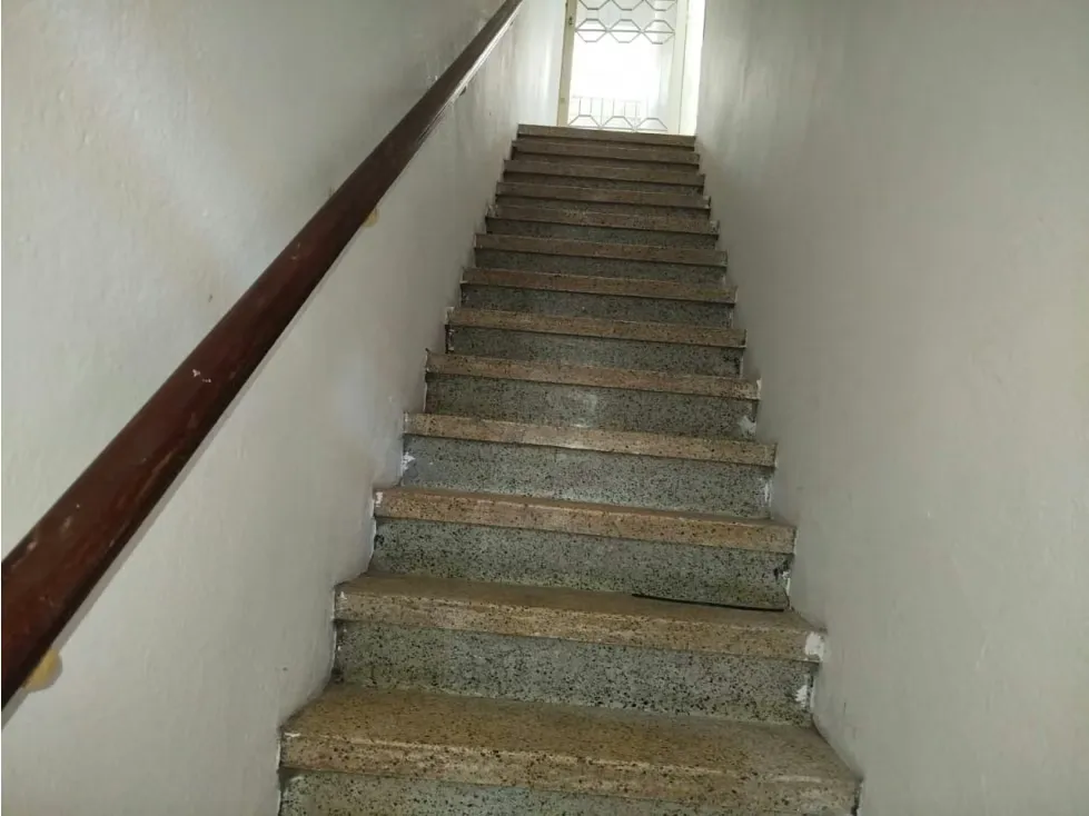 Vendo edificio comercial 300m2 Centro de Catia 6341 - 10