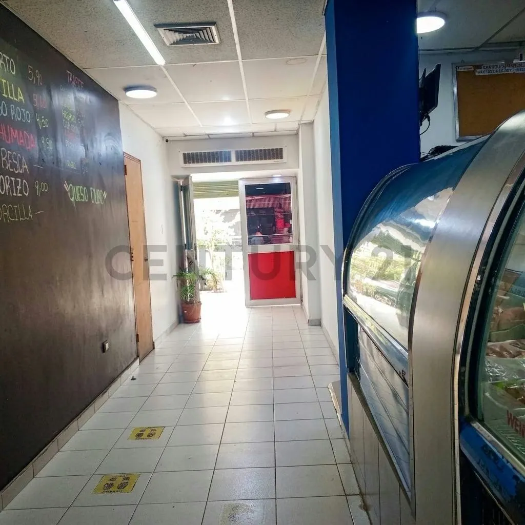 Venta de Equipos de Frigorífico con Excelente Local Pueblo de Baruta - 12