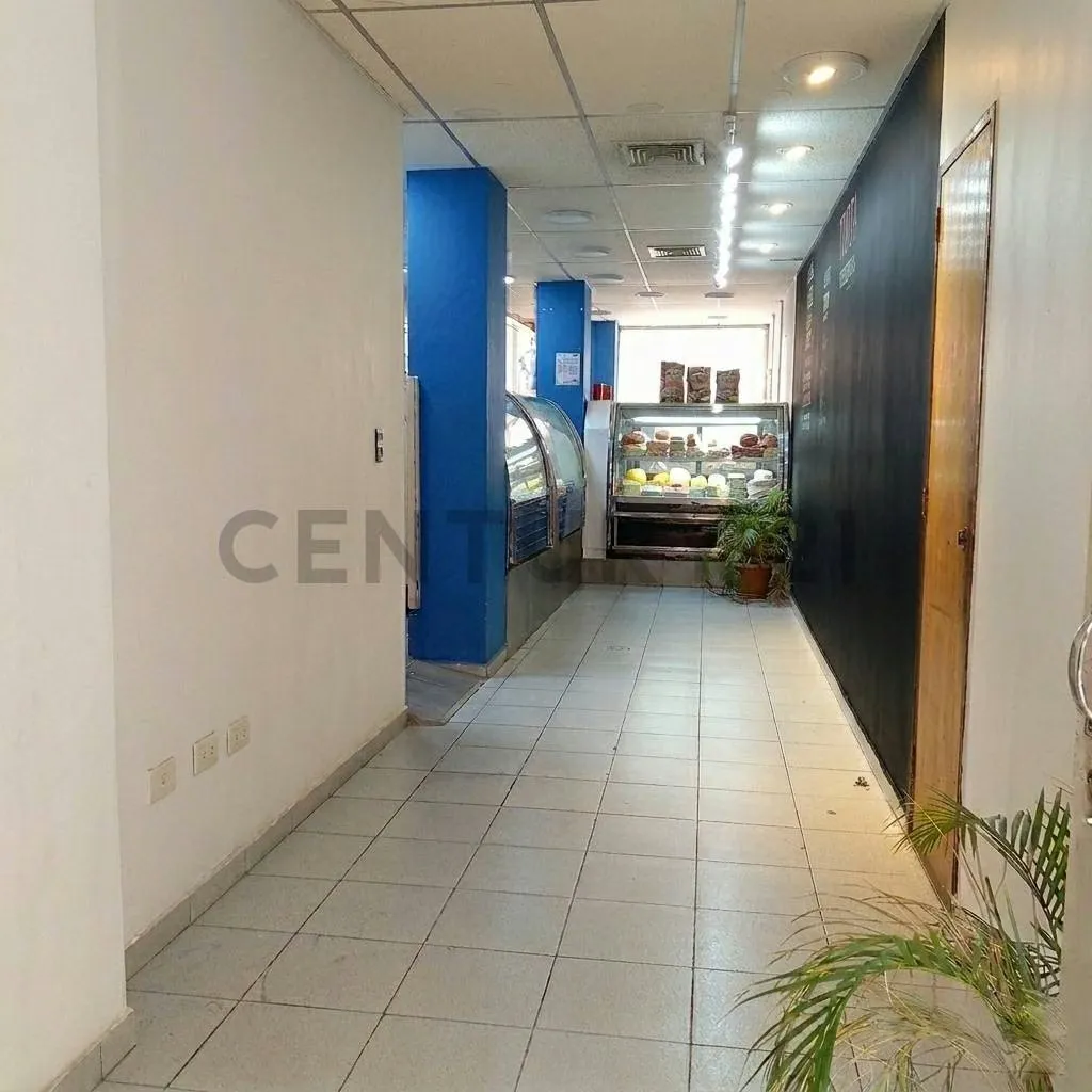 Venta de Equipos de Frigorífico con Excelente Local Pueblo de Baruta - 10