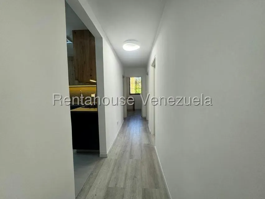 Apartamento (1 Nivel) en Venta en Colinas de Bello Monte, Distrito Metropolitano - 16