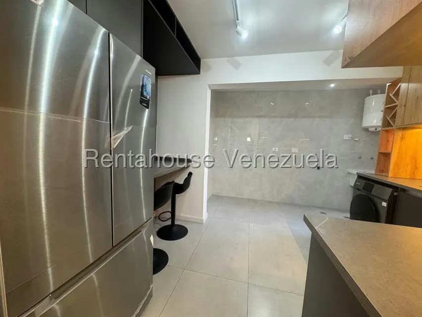 Apartamento (1 Nivel) en Venta en Colinas de Bello Monte, Distrito Metropolitano - 17
