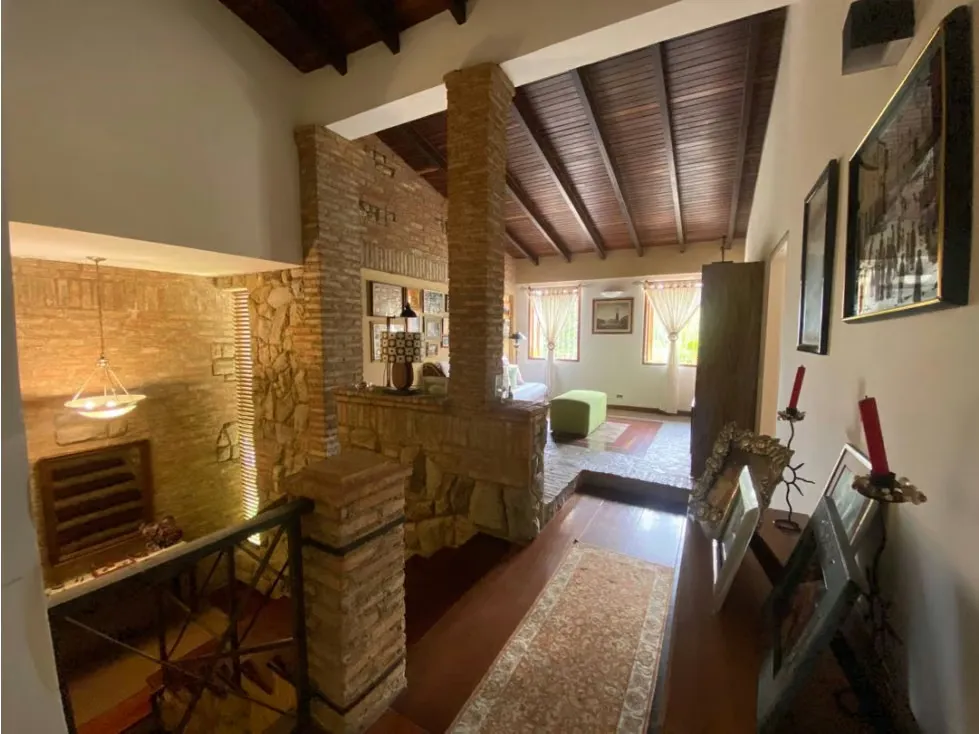 Casa remodelada en villas parque Oripoto de 386mts - 29