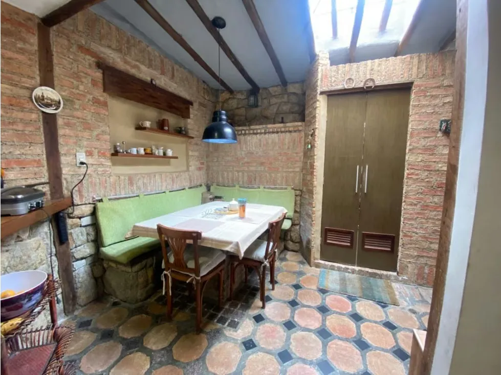 Casa remodelada en villas parque Oripoto de 386mts - 5