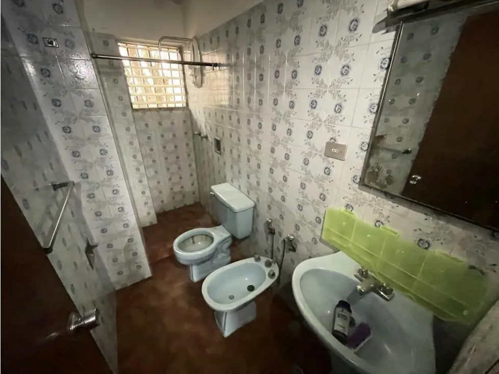 Vendo Apartamento en La Urbina para Remodelar - 11