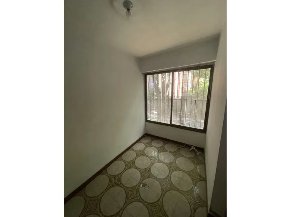 Vendo Apartamento en La Urbina para Remodelar - 5