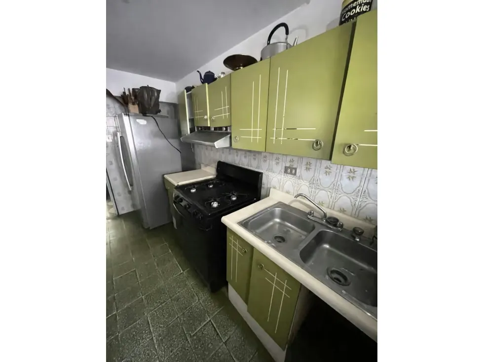 Vendo Apartamento en La Urbina para Remodelar - 7