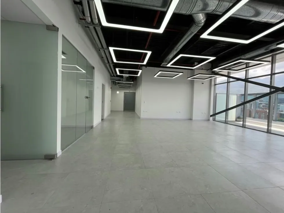 Vendo/alquilo oficina/local c/ terraza 250m2 Las Mercedes 5753 - 2